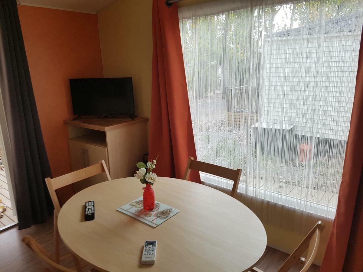Mobil Home Valras Plage Bagian luar foto